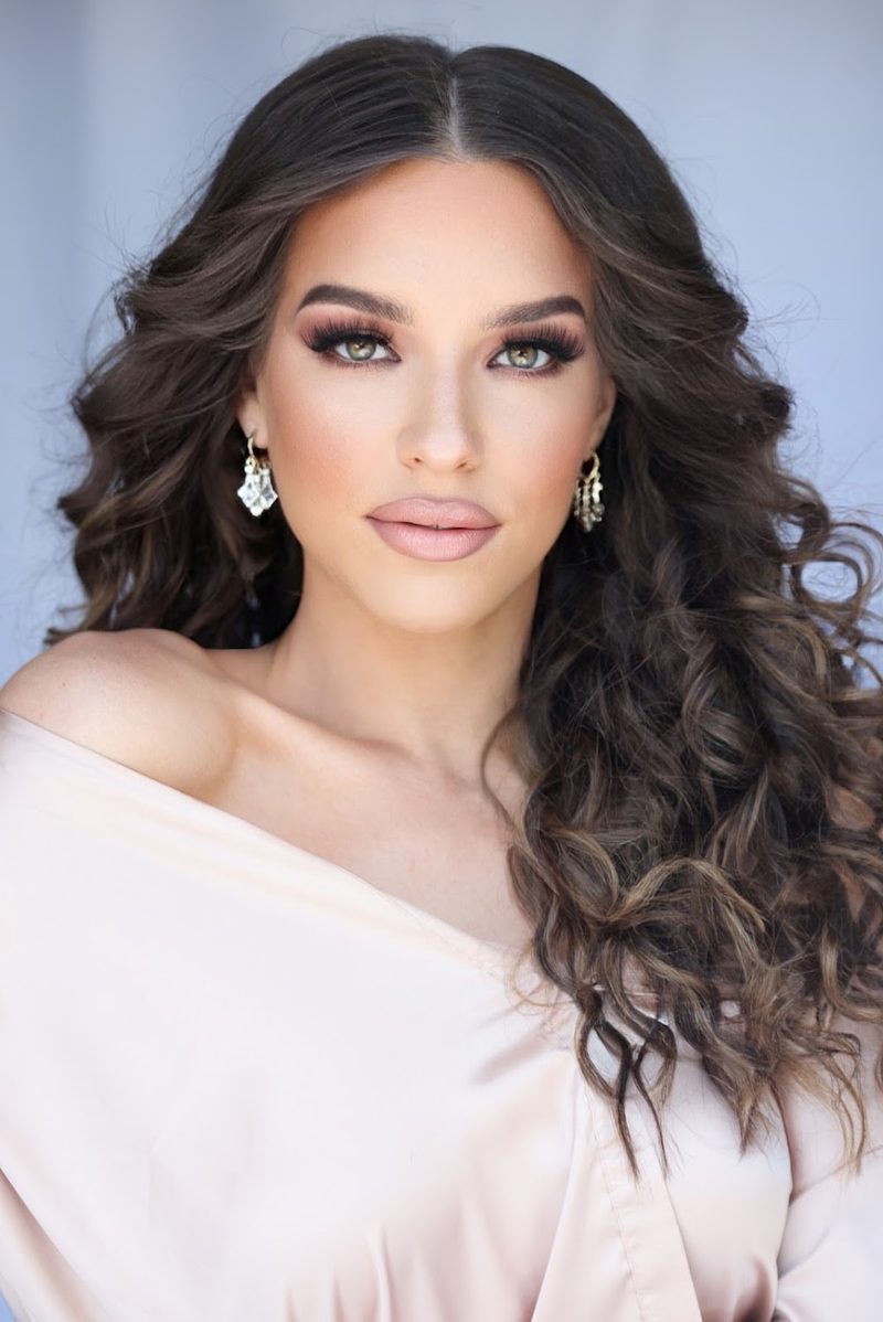 Alanna Lynch